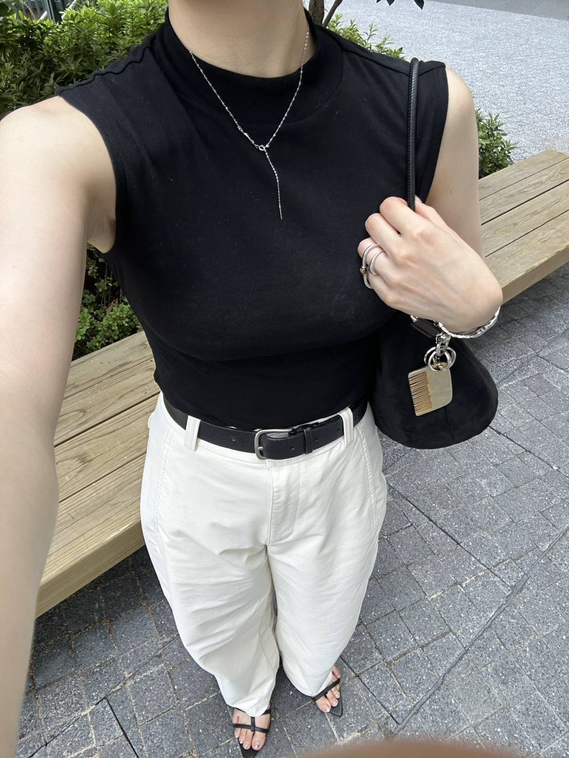 Gajess Ines Sleeveless Tops