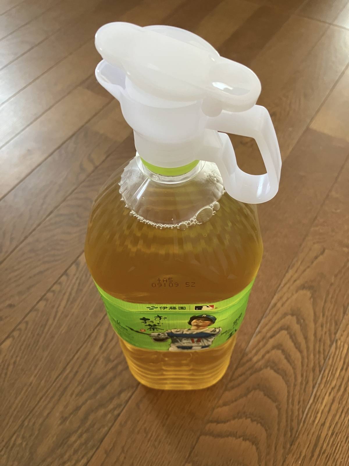 セリアの注ぎやすいペットボトルキャップ