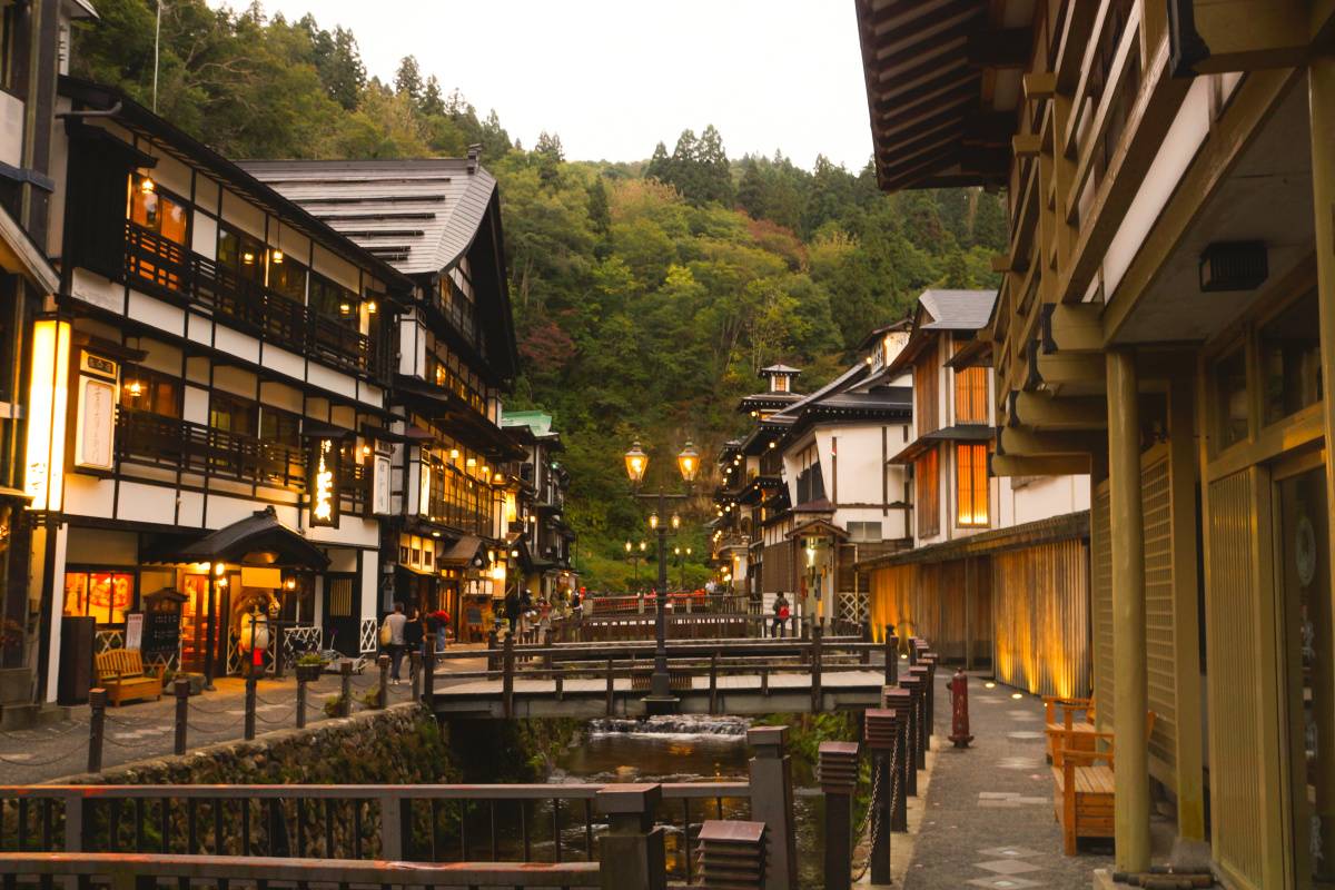 銀山温泉