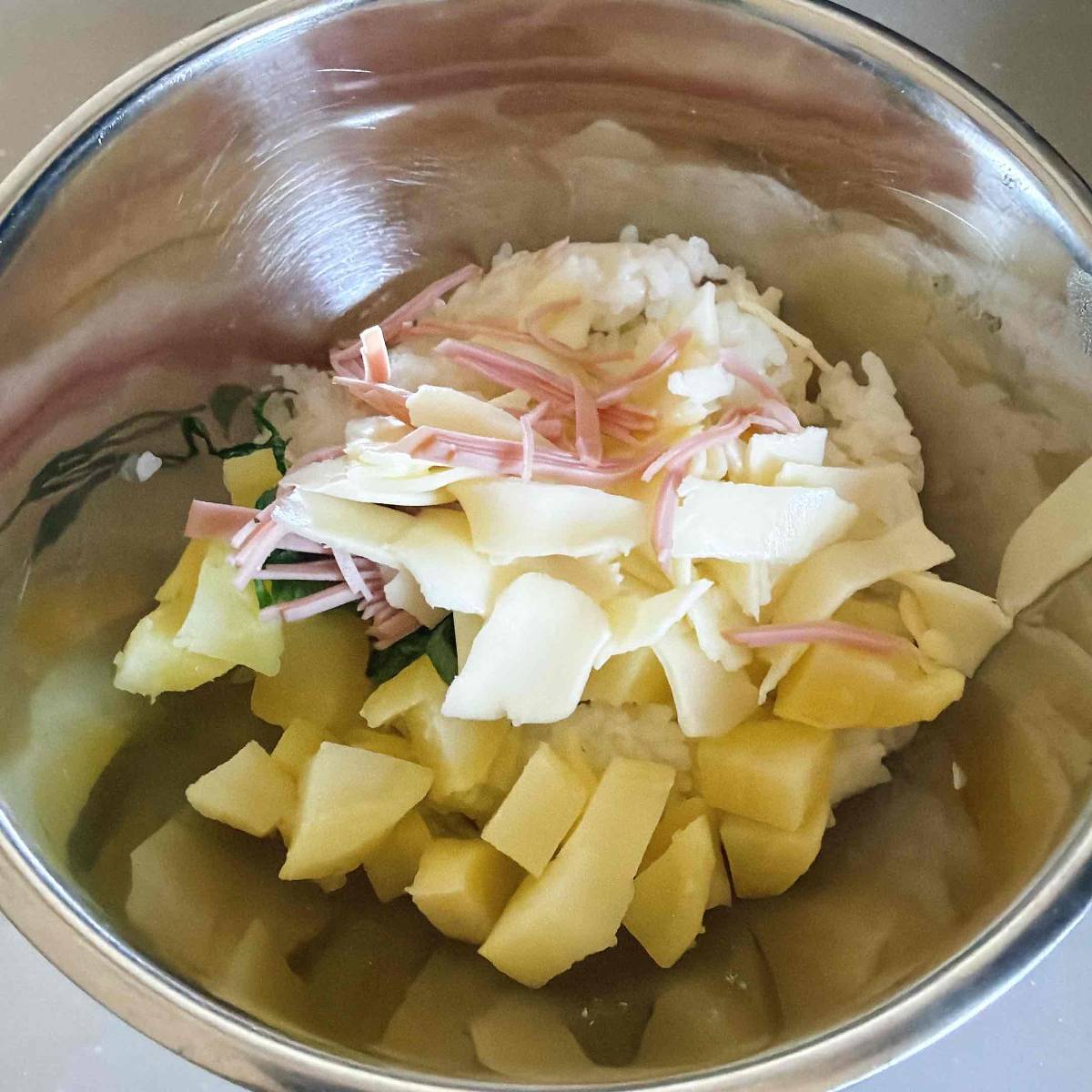 JAグループ公式の「ジャガイモと大葉とチーズの混ぜご飯」のレシピ