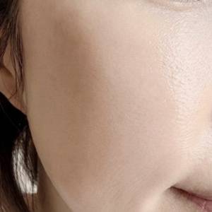 使うだけでめちゃくちゃ美肌見えする……。大当たりだった「UV下地」