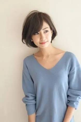 大人めショートヘア