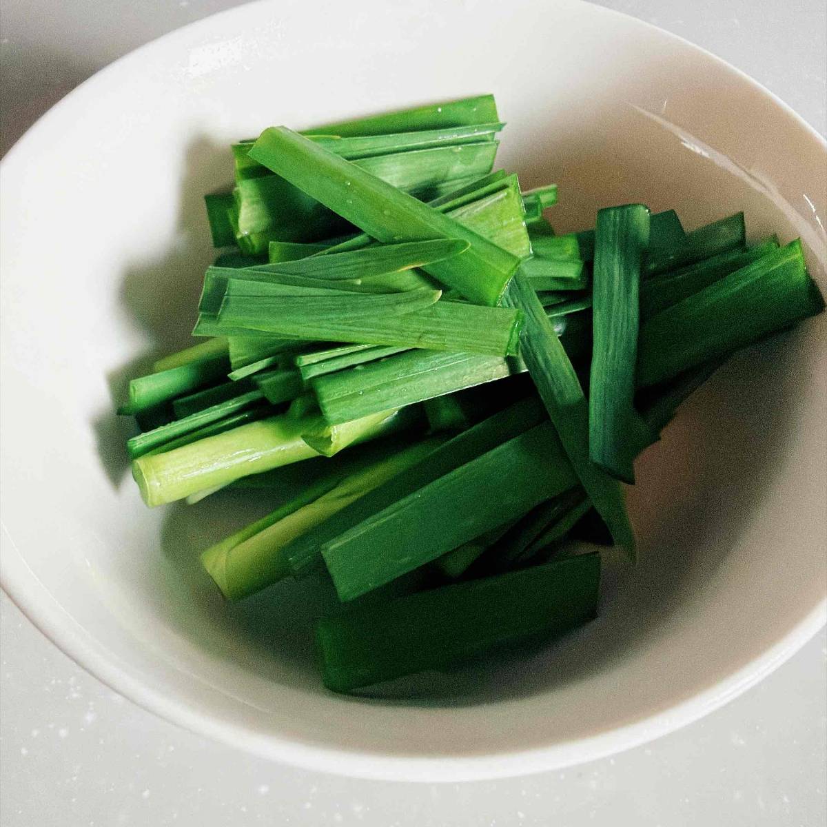 JAグループ公式の「白菜とニラとエノキタケのお味噌汁♪」のレシピ