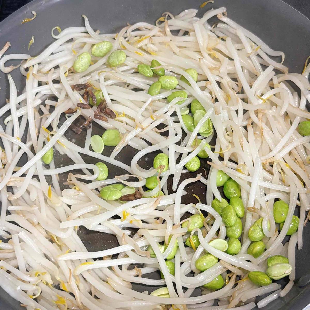JAグループ公式の「もやしと枝豆のにんにく炒め」のレシピ