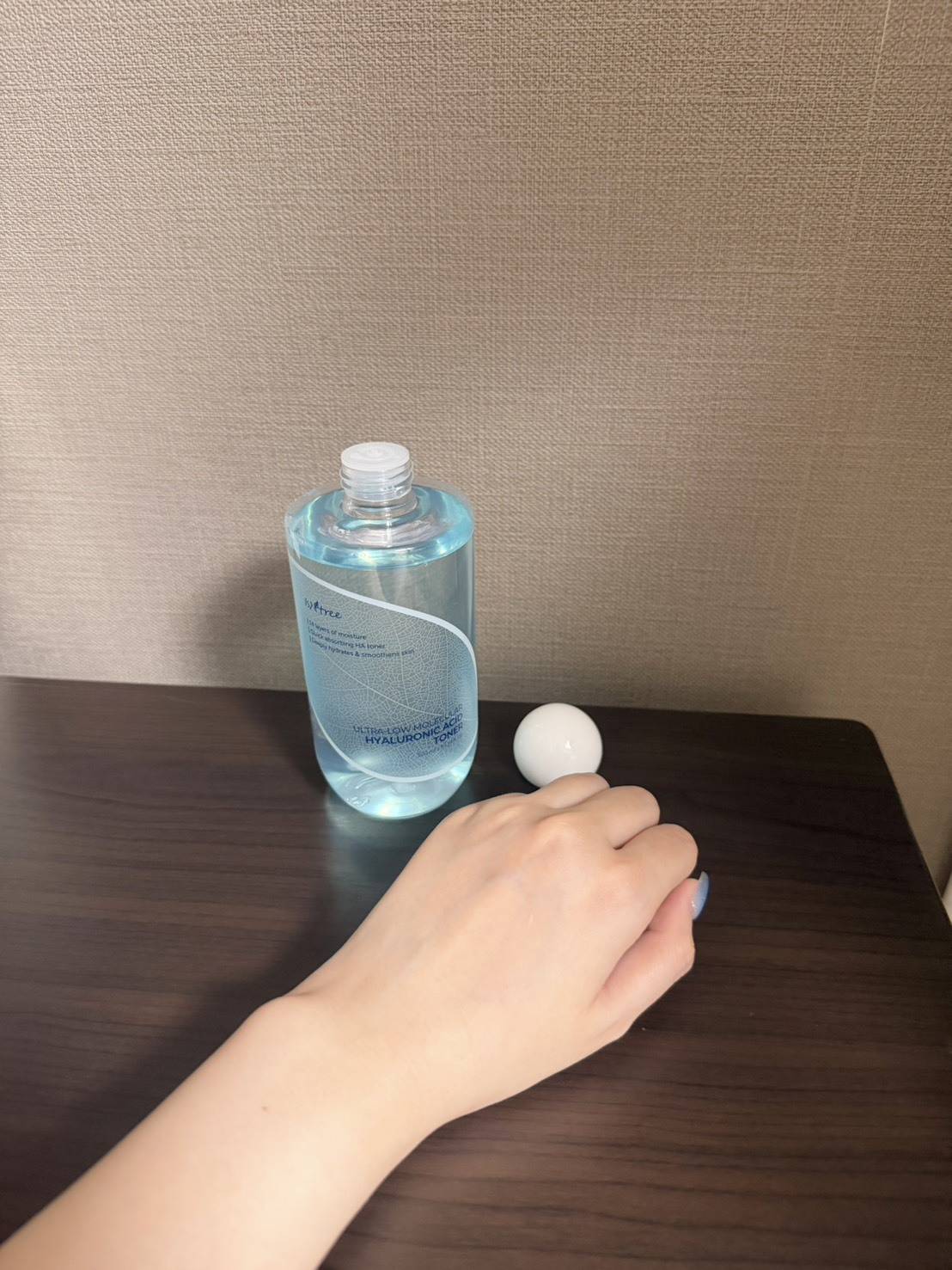 ISNTREE(イズエンツリー) 超低分子ヒアルロン酸トナー
