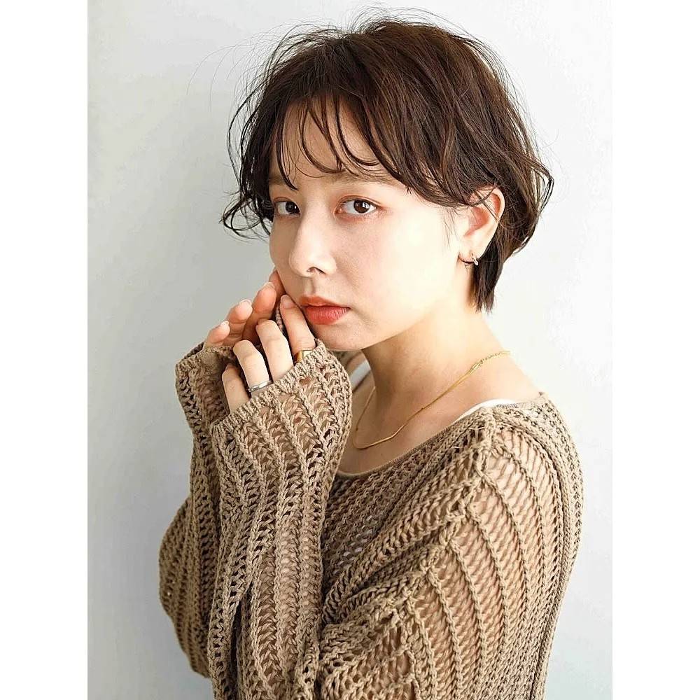 ニュアンスのあるパーマショート