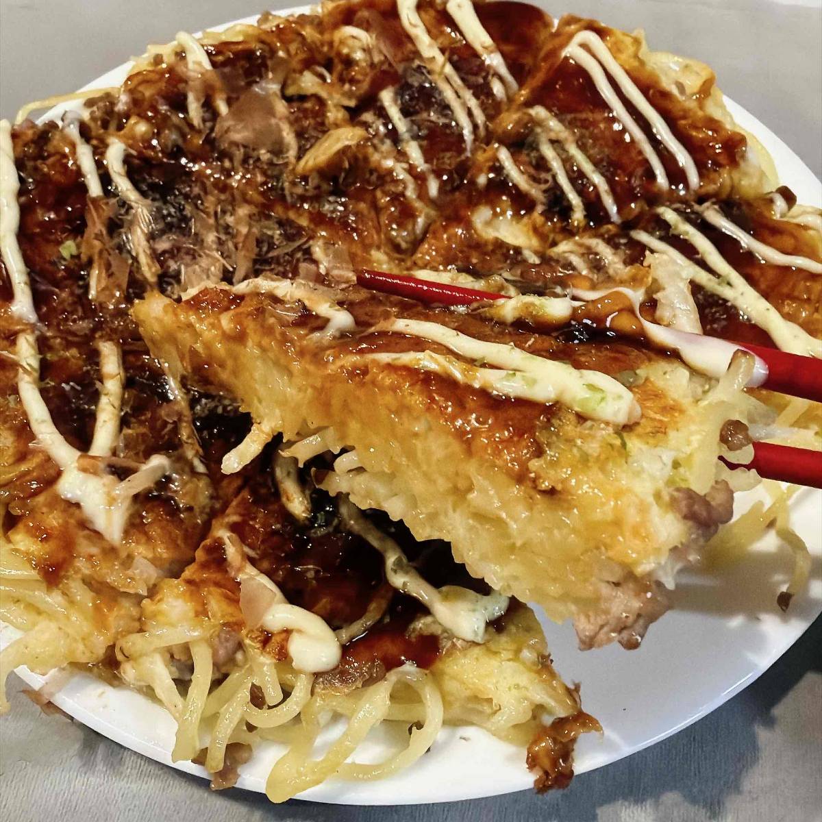 マルちゃん公式の「浪花の味　モダン焼き」のレシピ