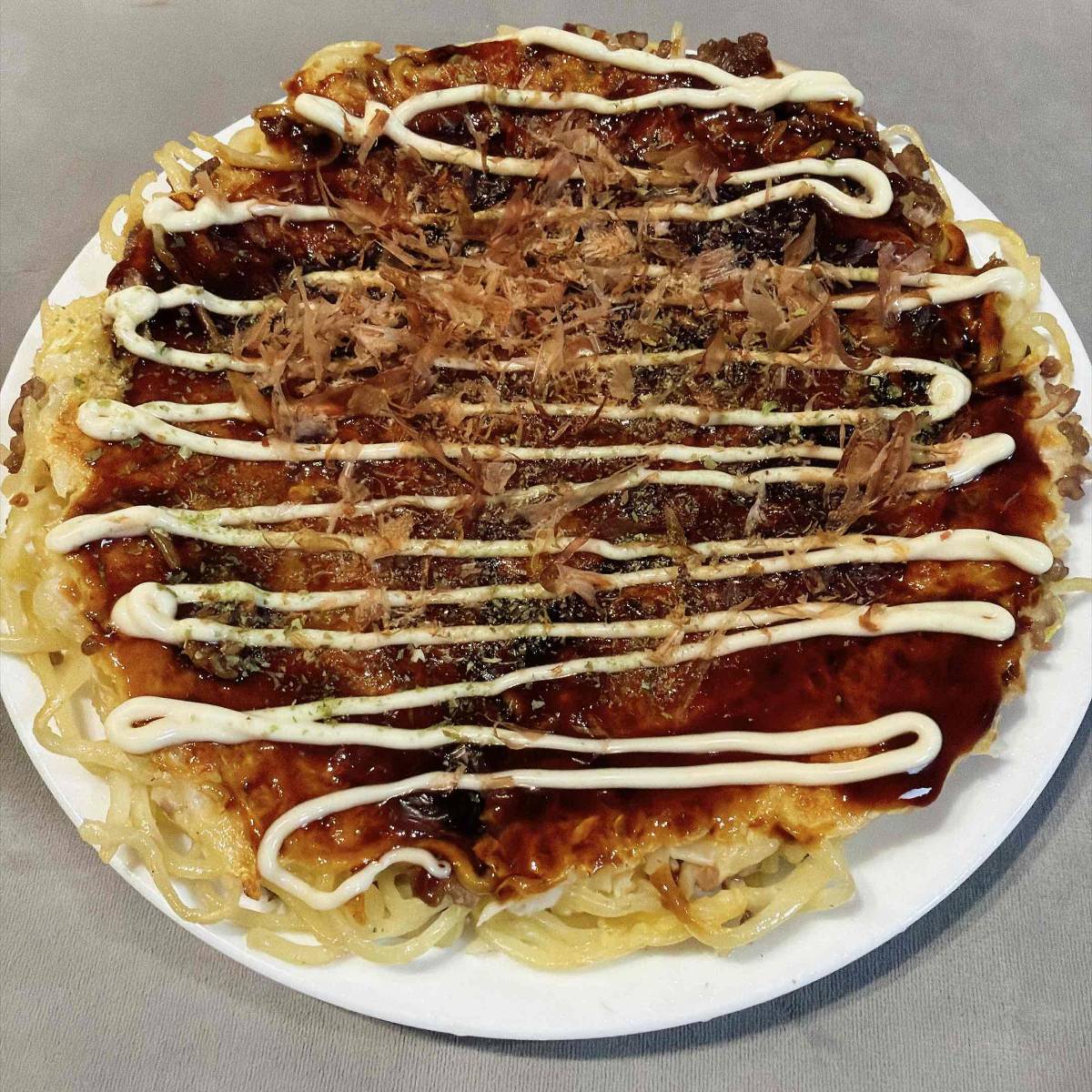 マルちゃん公式の「浪花の味　モダン焼き」のレシピ
