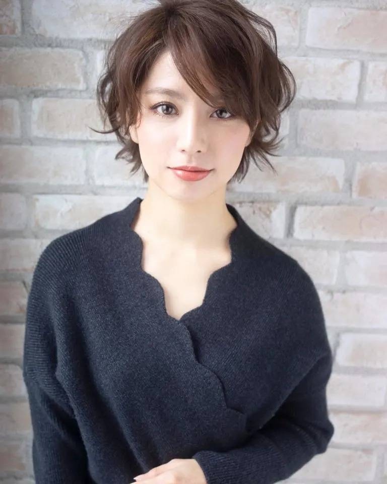 ゆるパーマの立体感ボブ