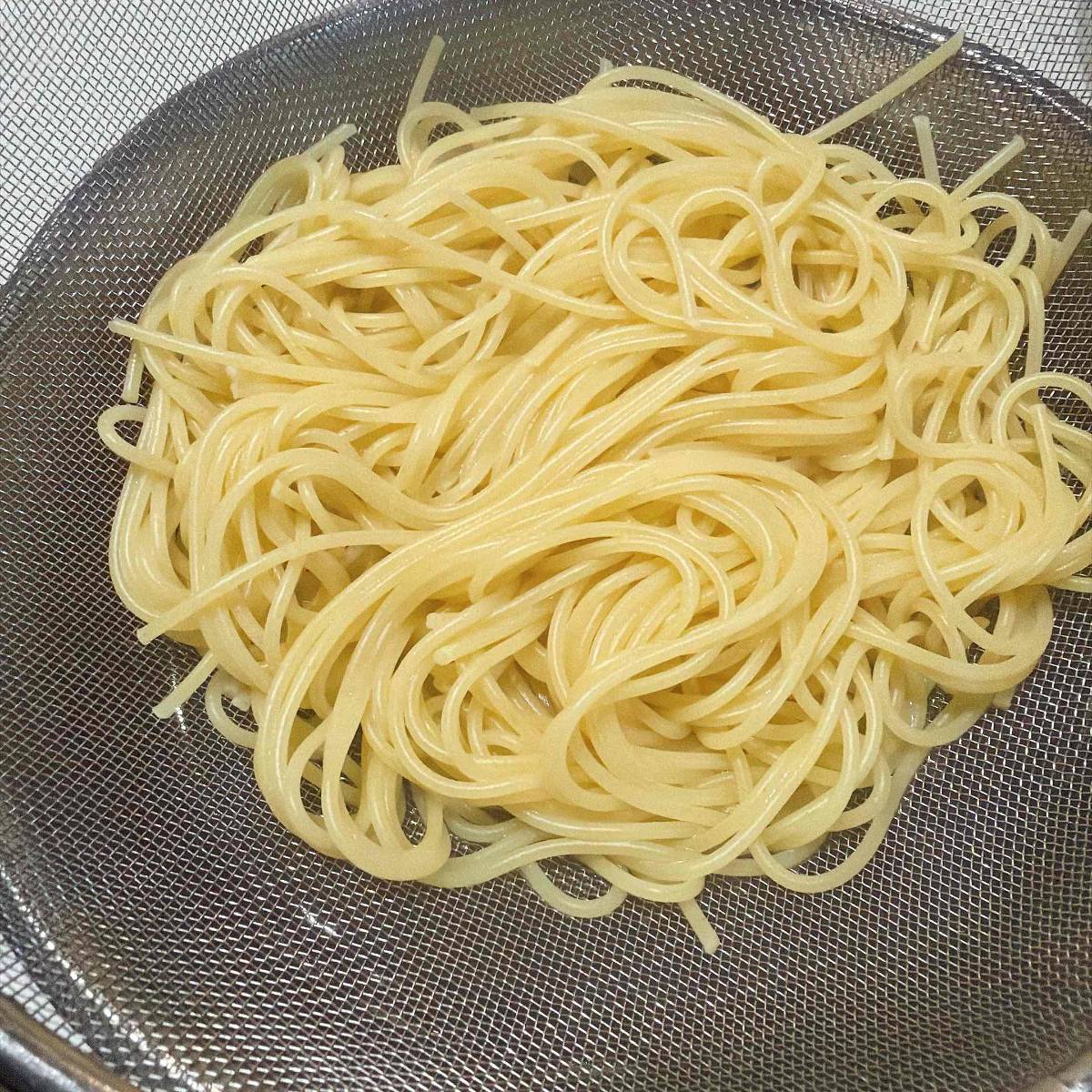 ふじっ子公式の「キャベツとツナのふじっ子パスタ」のレシピ
