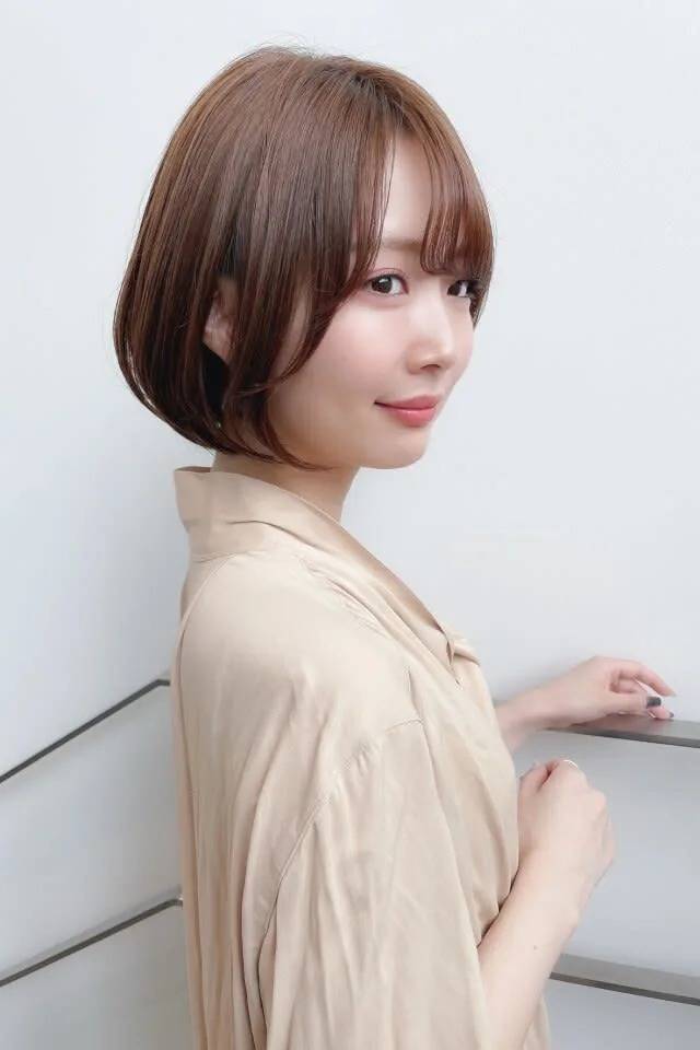 シルエットがきれいなボブ