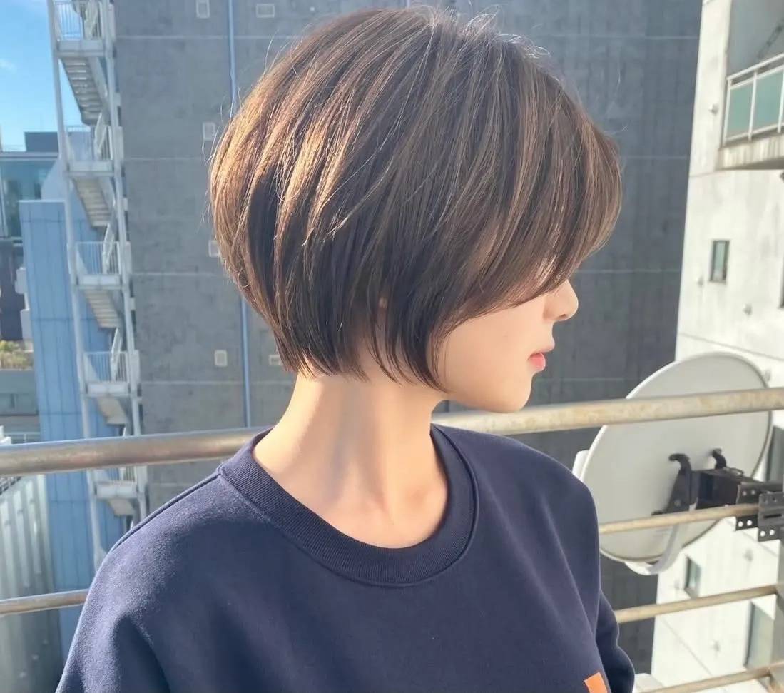 美シルエット上品ボブ