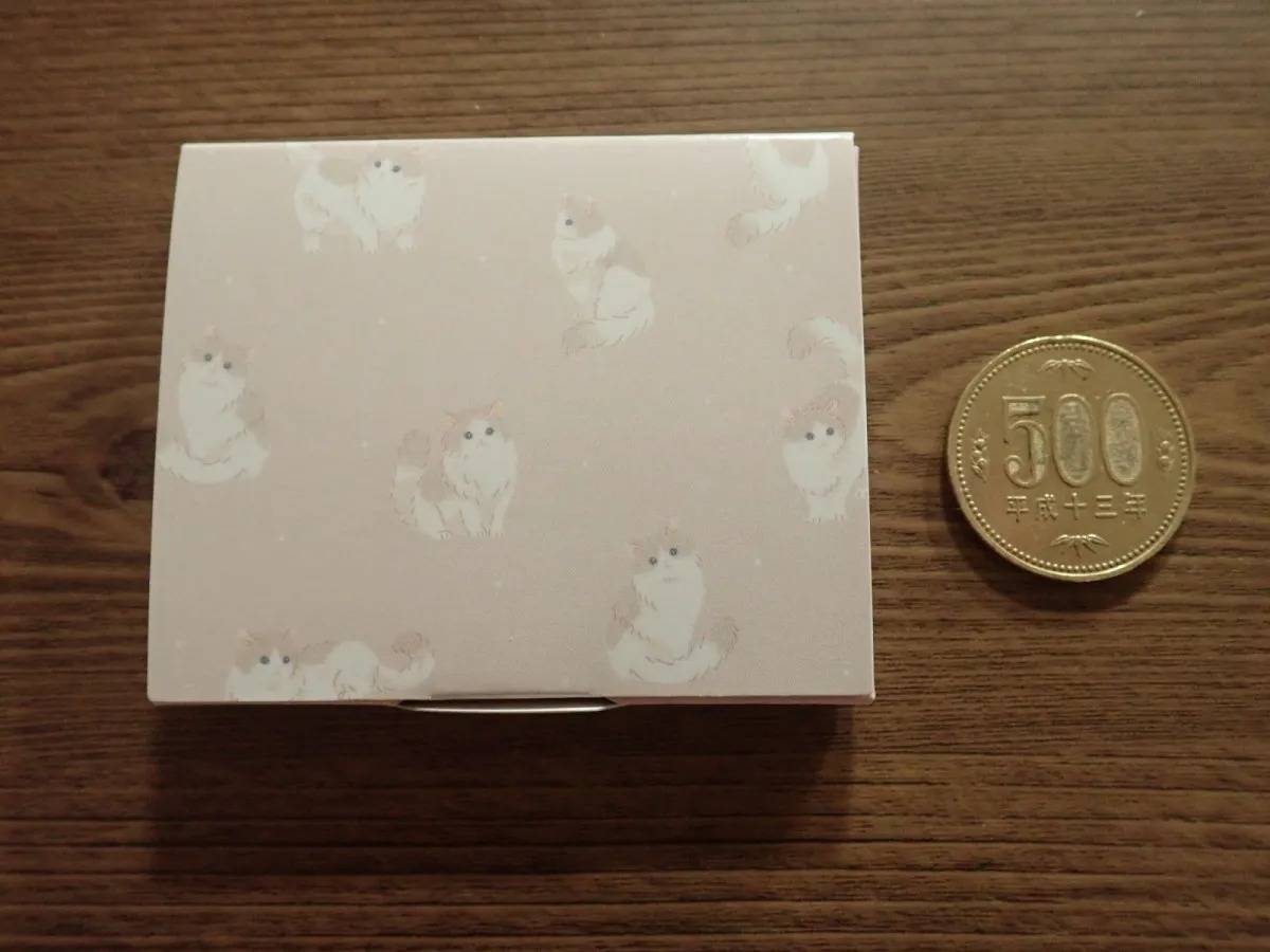 DAISO(ダイソー):あぶらとり紙(ポップアップタイプ、猫)