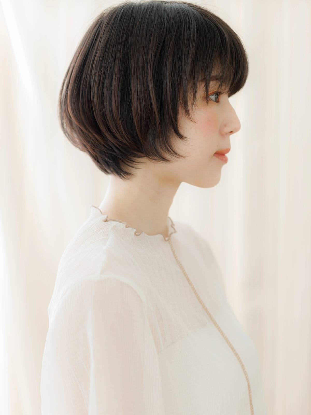 フェイスレイヤーマッシュボブ