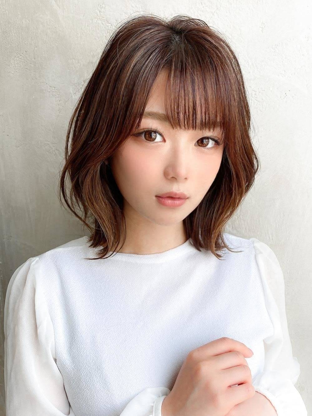 フェミニンひし形ボブ