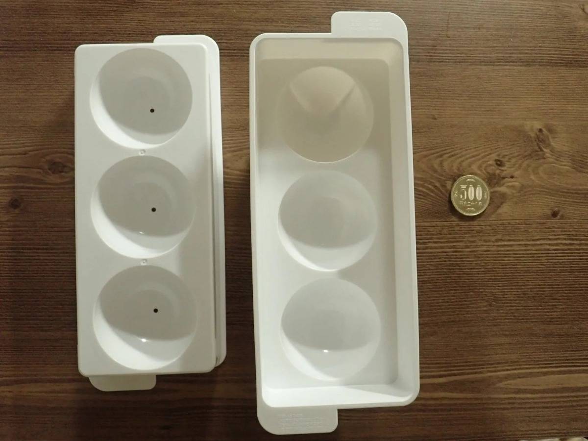 DAISO(ダイソー)：アイスボールメーカー(5.7cm)