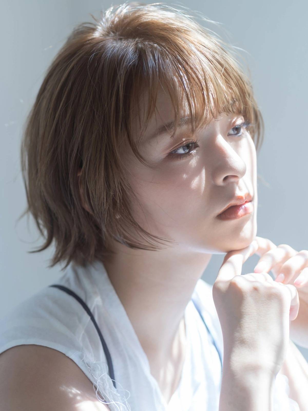 抜け感ラフショート