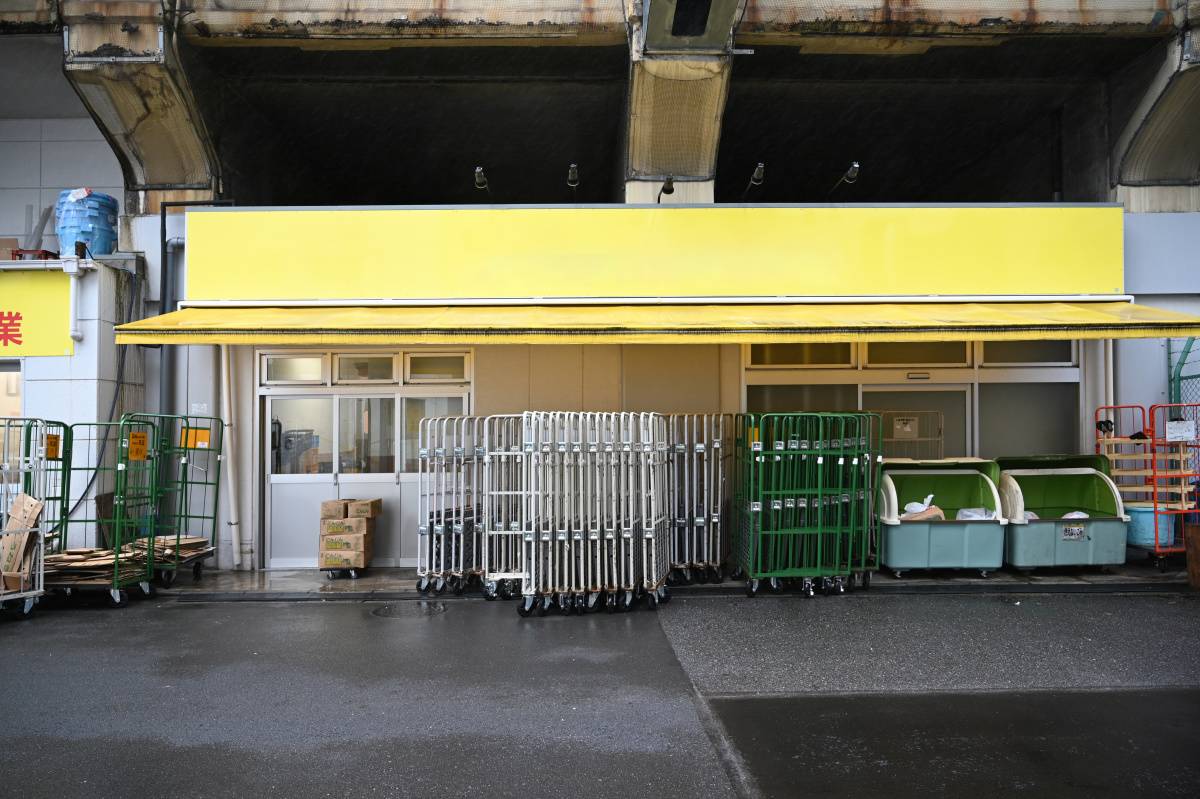 スーパーのバックヤード