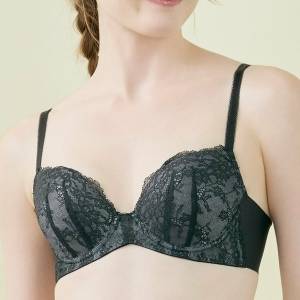 いい女が身につけている！大人女子向けブラジャー5選〜2026夏〜