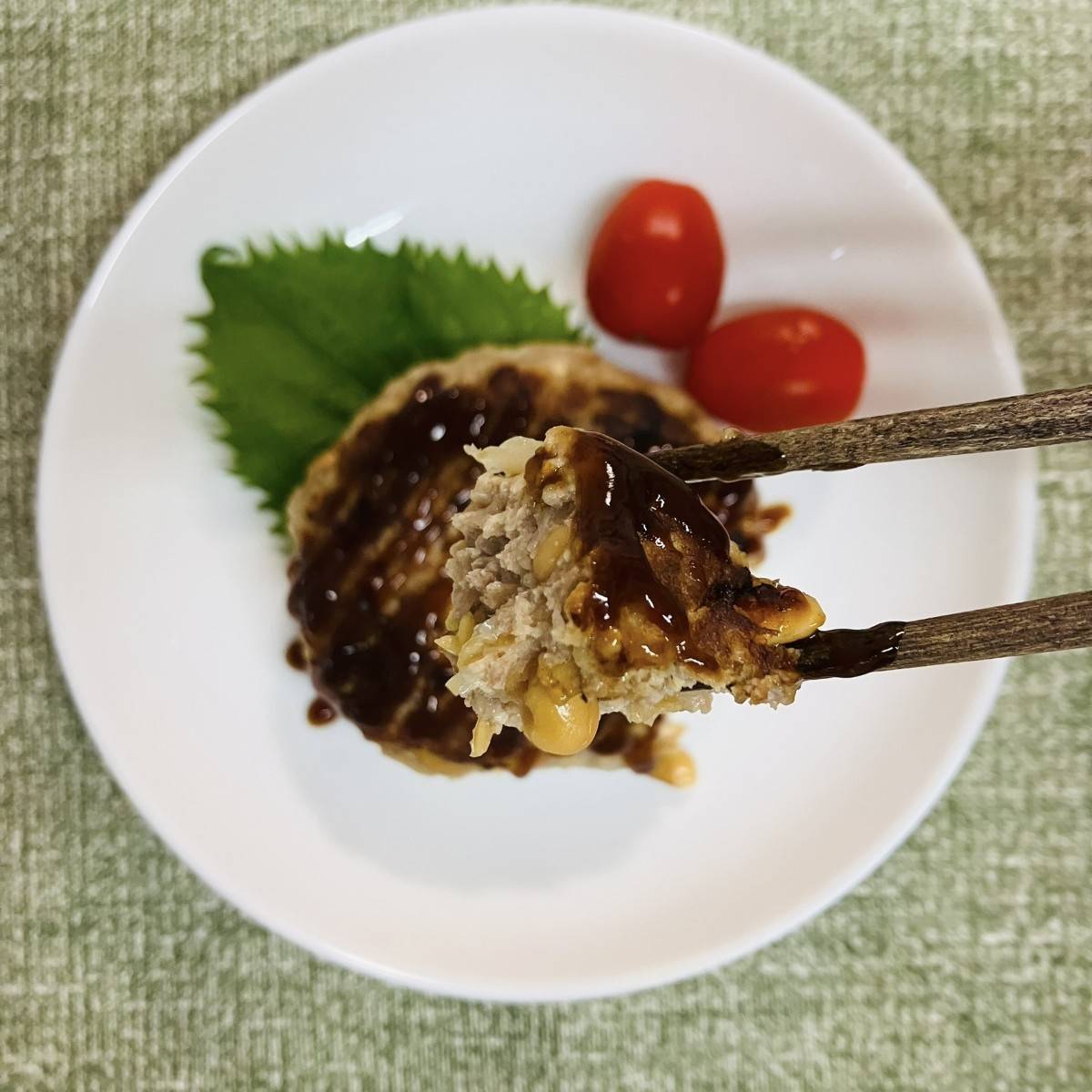 タカノフーズ公式の「なっ豆腐ハンバーグ」のレシピ