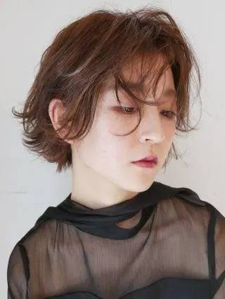 無造作ショート