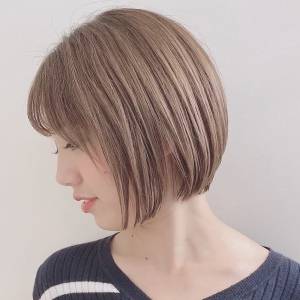  丸みストレートボブ 