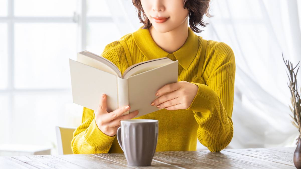 読書する人