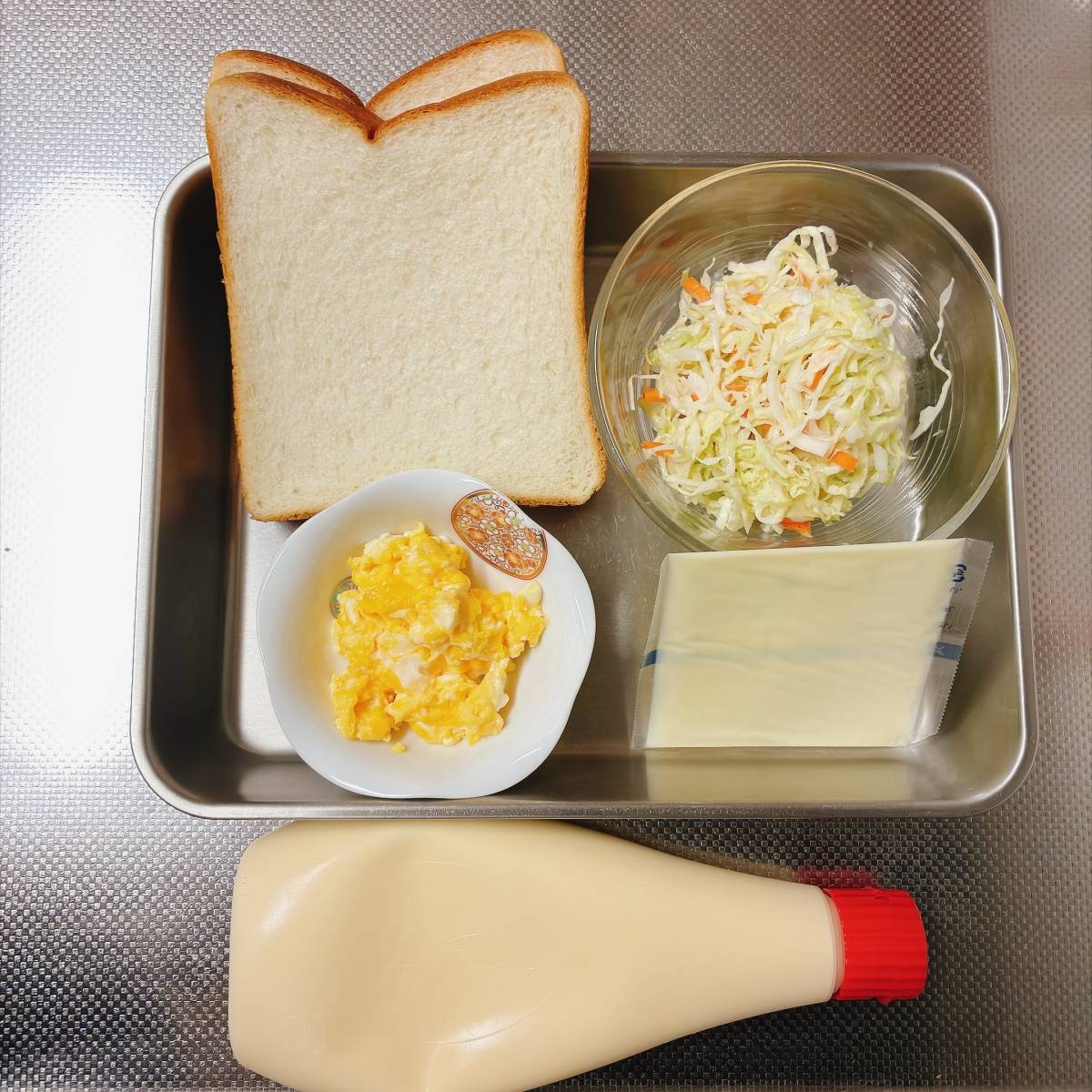 パスコ公式の「コールスローのホットサンド」のレシピ