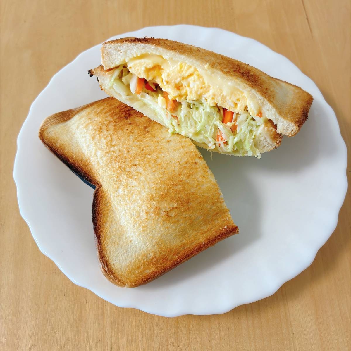 パスコ公式の「コールスローのホットサンド」のレシピ