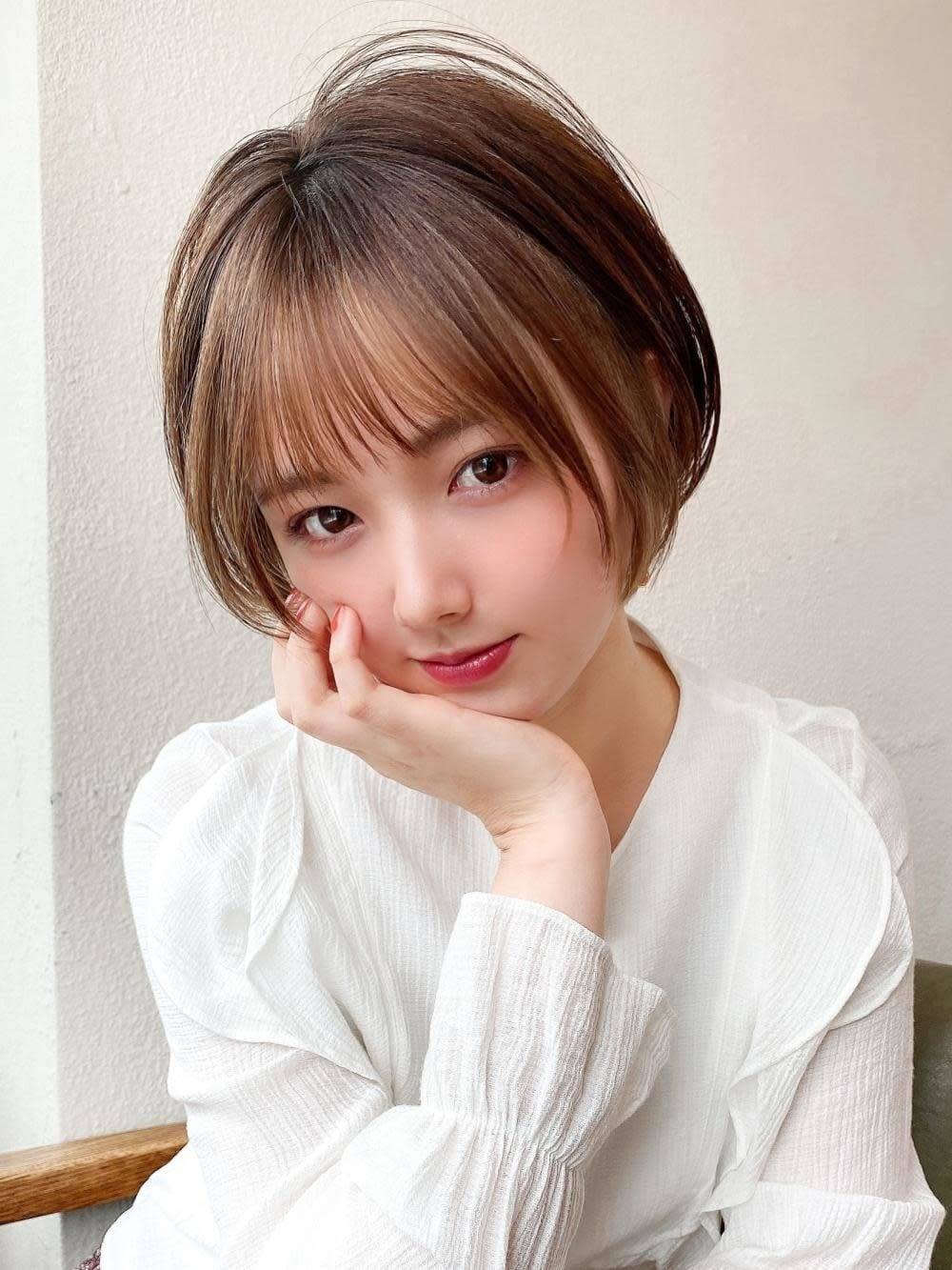 きれいめフェイスレイヤーボブ