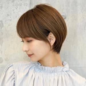  シンプルなきれいめショート 