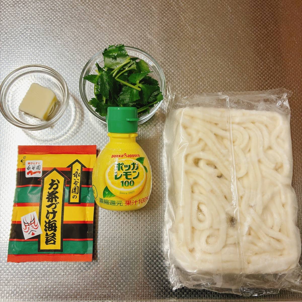 永谷園公式の「お茶づけ和えうどん」のレシピ