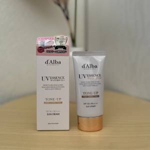 塗るだけでトーンアップ！自然な仕上がりが嬉しい「d’Alba」のピンクUVクリーム