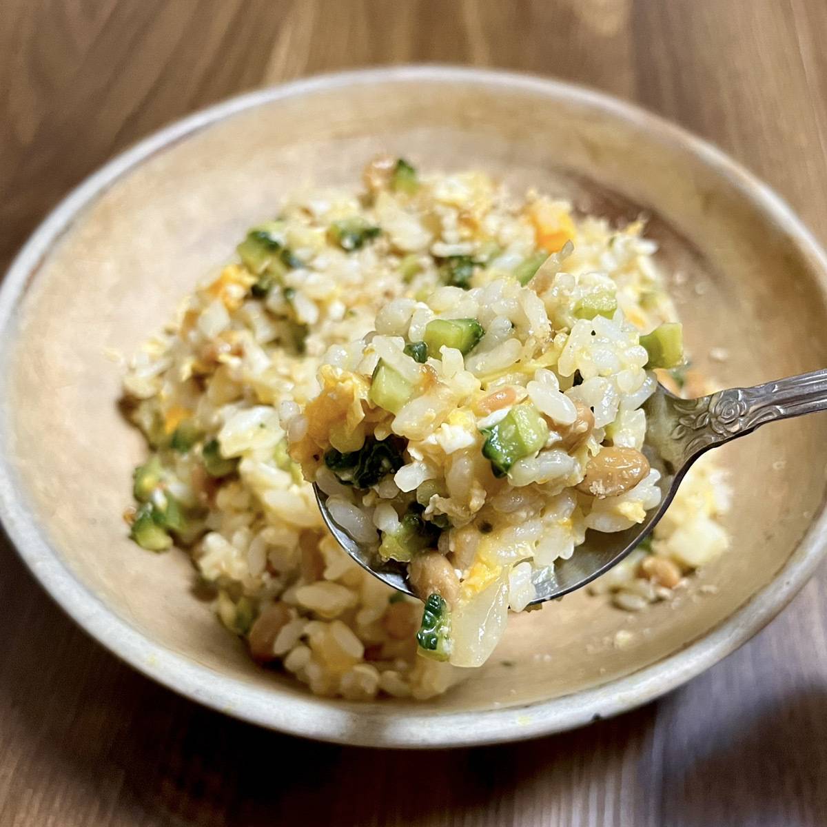 JAグループ公式の「種とわたも使います!ゴーヤ納豆味噌チャーハン」のレシピ