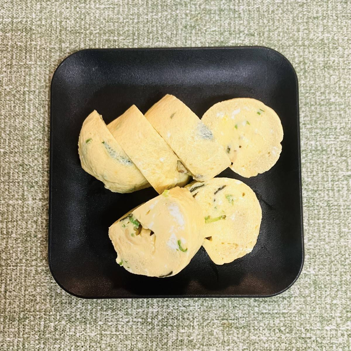 永谷園公式の「電子レンジで出汁巻き玉子」のレシピ