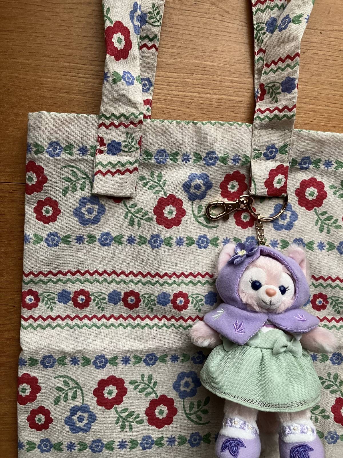 セリアのトートバッグ 東欧柄