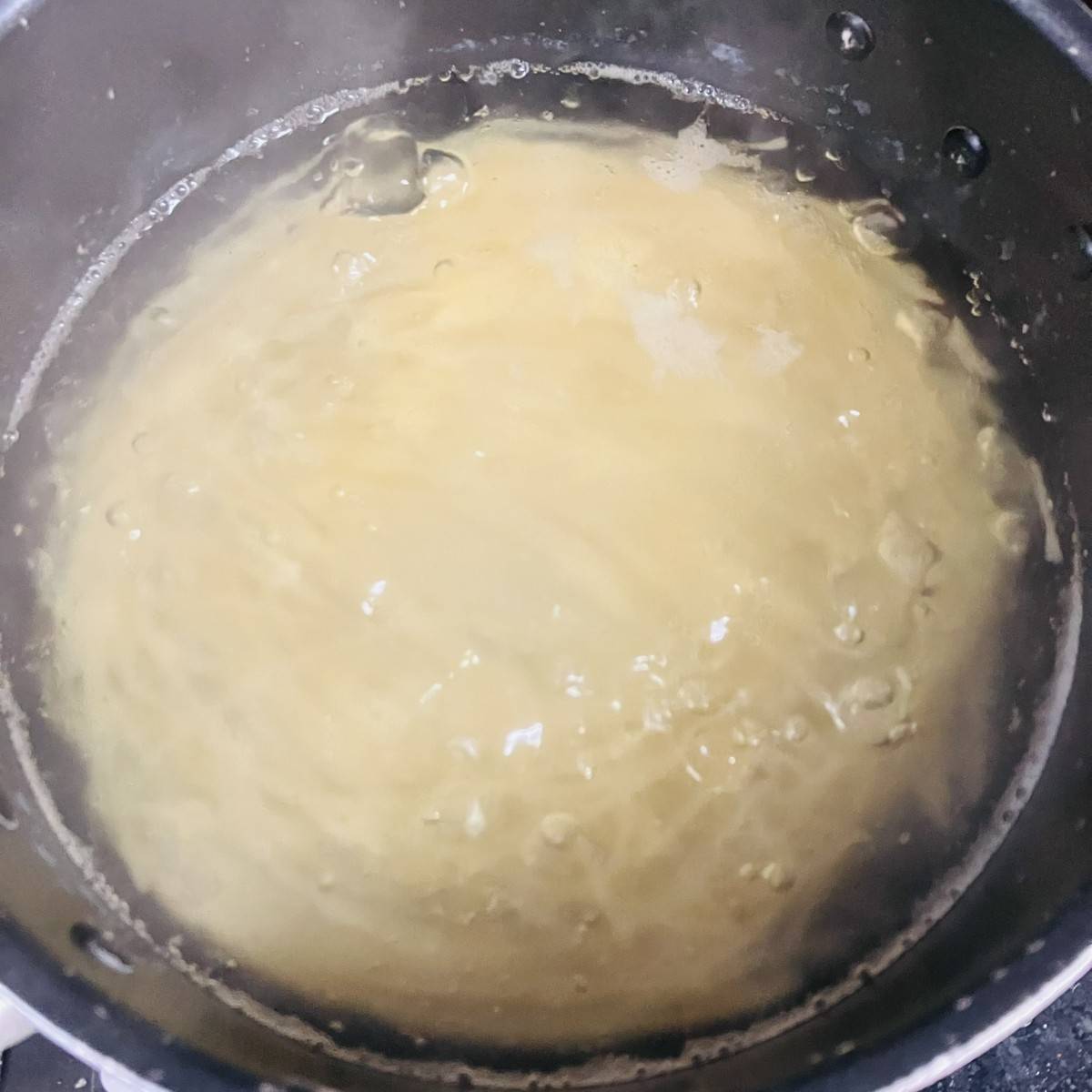マ・マー公式の「カチョエペペ風パスタ」のレシピ