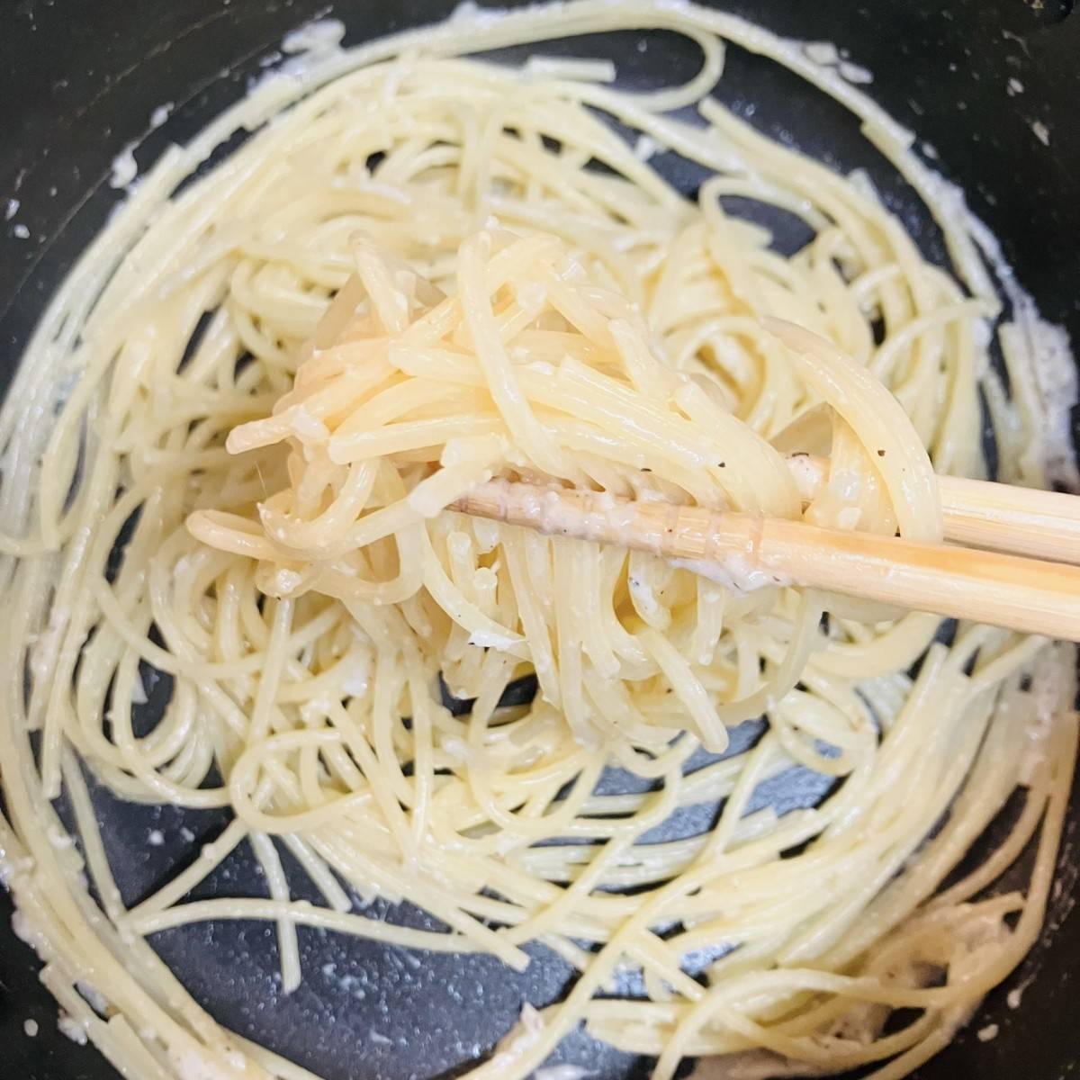 マ・マー公式の「カチョエペペ風パスタ」のレシピ