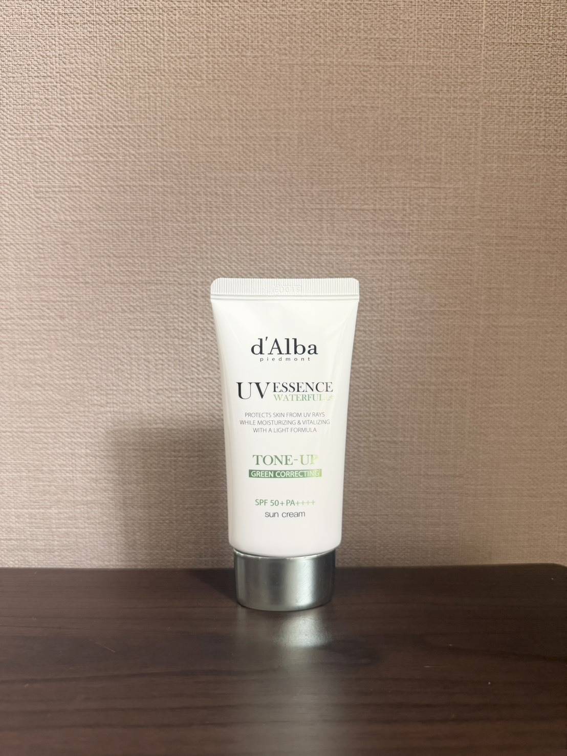 d’Alba(ダルバ) ウォータフル トーンアップサンクリーム グリーン