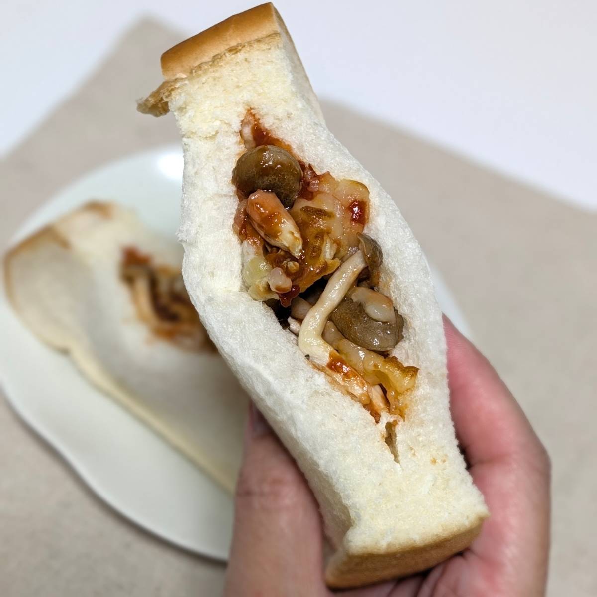 ヤマザキ公式の「ピザ風味ポケットサンド」のレシピ