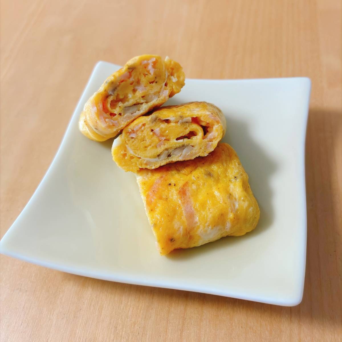 JAグループ公式の「舞茸入り◯甘めのバター風味の卵焼き」のレシピ