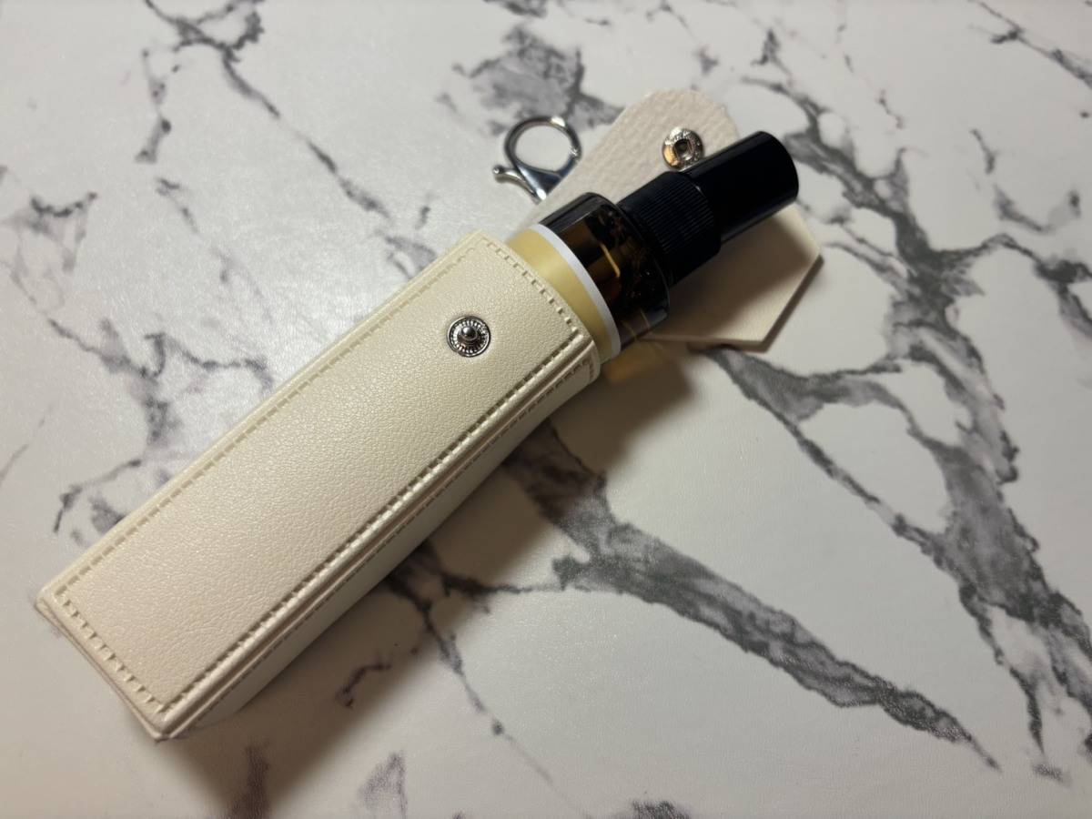 3COINS スプレーホルダー　デザイン＆質感チェック①