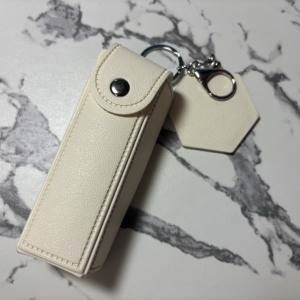 【3COINS】こんなの欲しかった！使い勝手抜群の「スプレーホルダー」