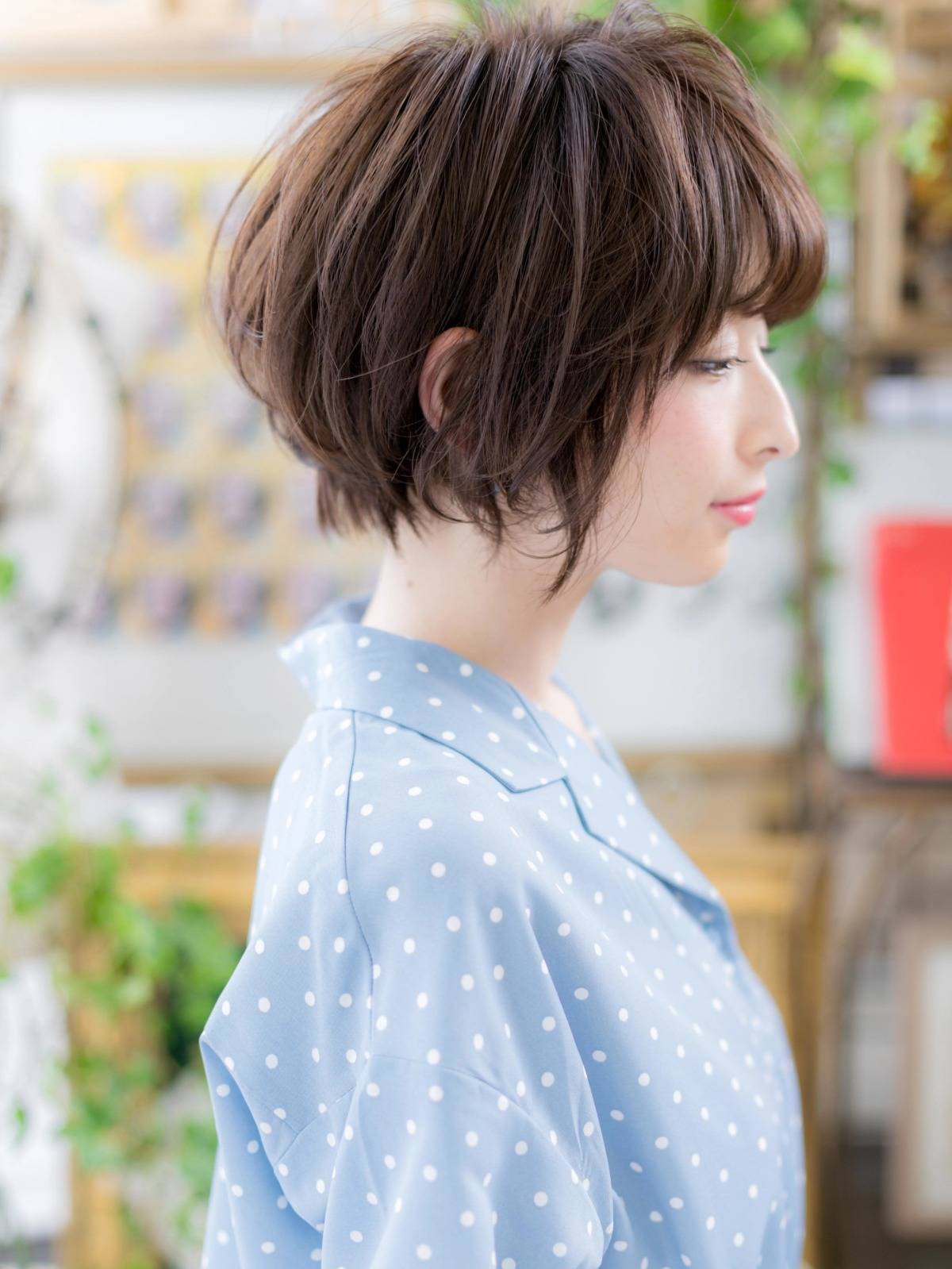 前下がりニュアンスショート
