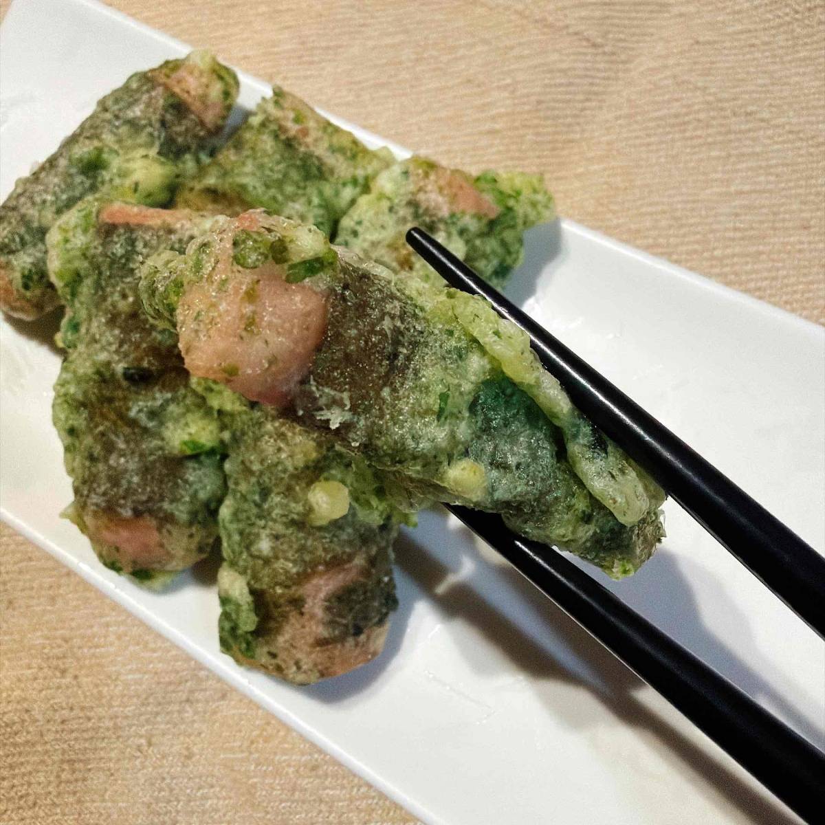 ニッスイ公式の「おさかなのソーセージの磯辺揚げ」のレシピ