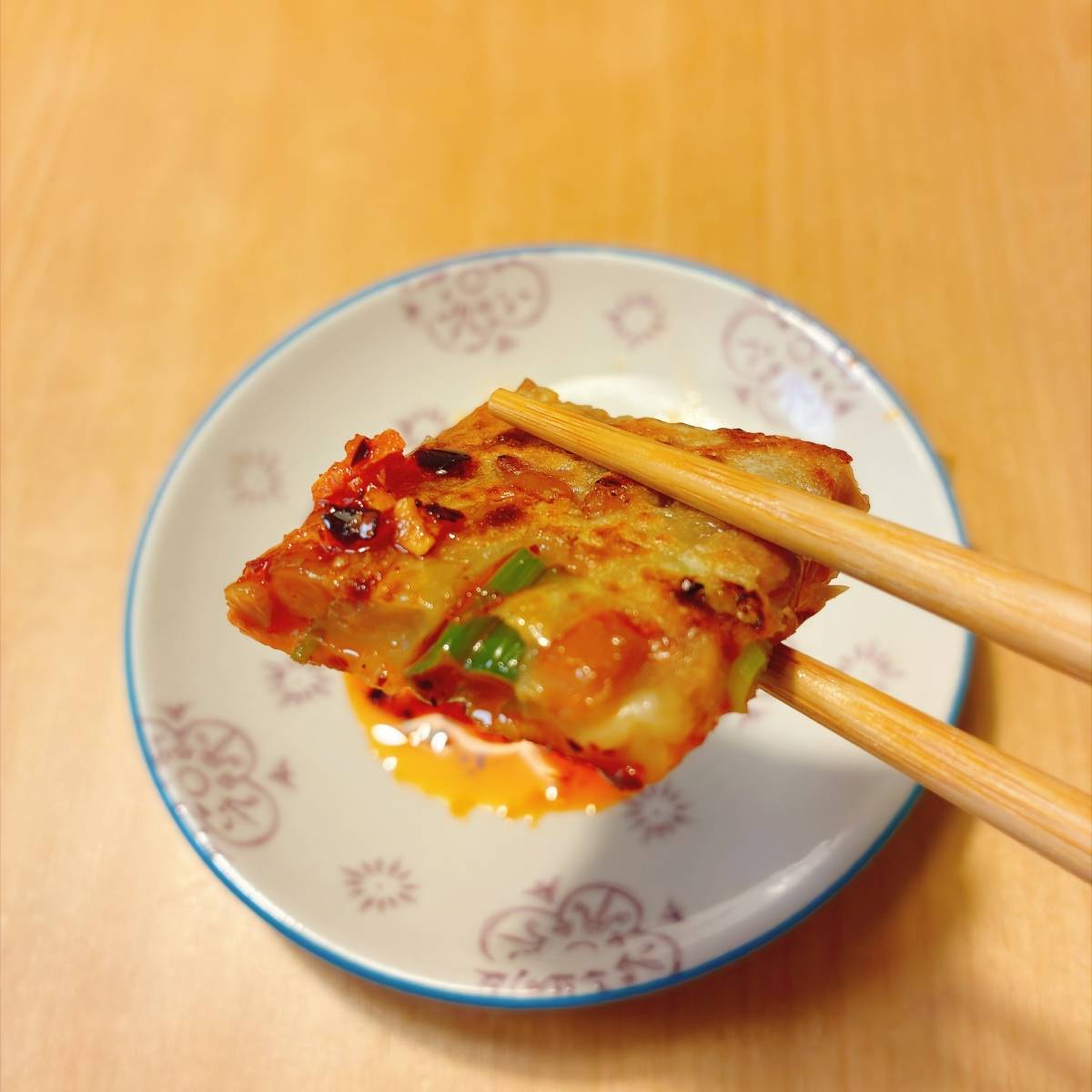 タカノフーズ公式の「納豆ニラチヂミ」のレシピ