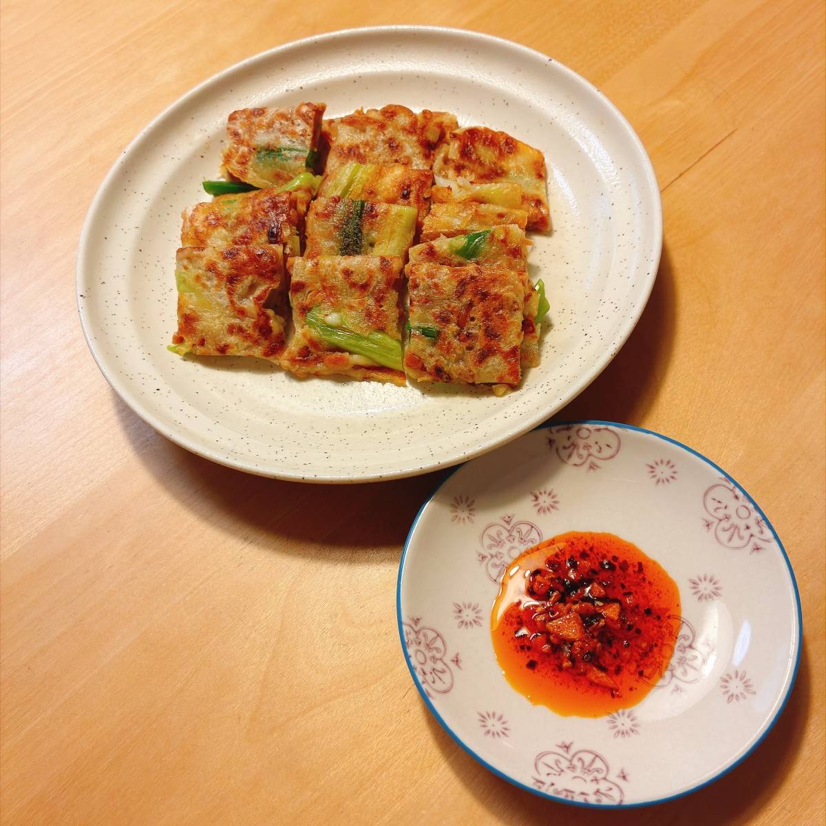 タカノフーズ公式の「納豆ニラチヂミ」のレシピ