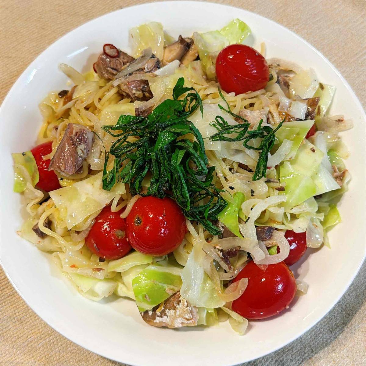 マルちゃん公式の「サバトマ焼そば」のレシピ