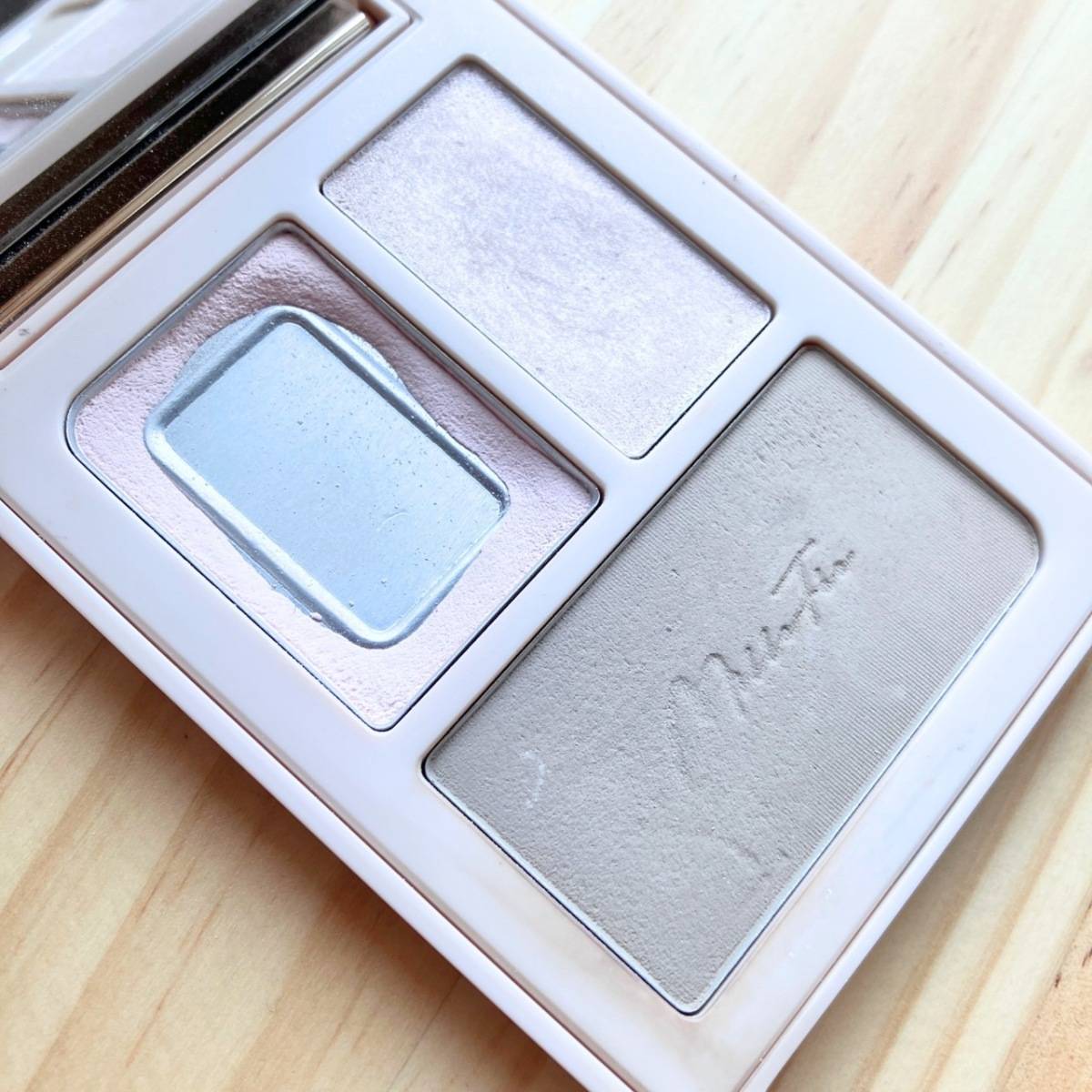 MilleFee(ミルフィー) チート顔コントゥアパレット 02 したたかクール