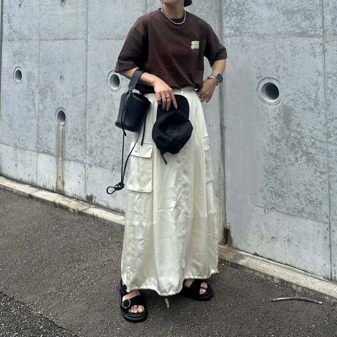 ブラウン×白で秋らしく！
